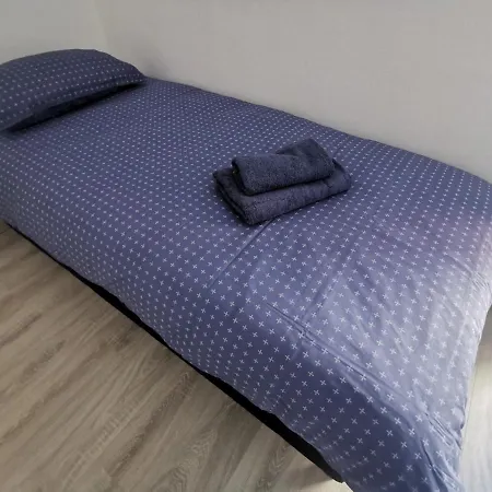 Budin 2, Center Rijeka