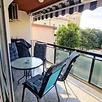 Budin 2, Spacious, 3 Bedroom, Center Apartamento Rijeka